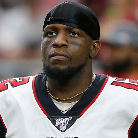 The Falcons traded Sanu to the Patriots early Tues