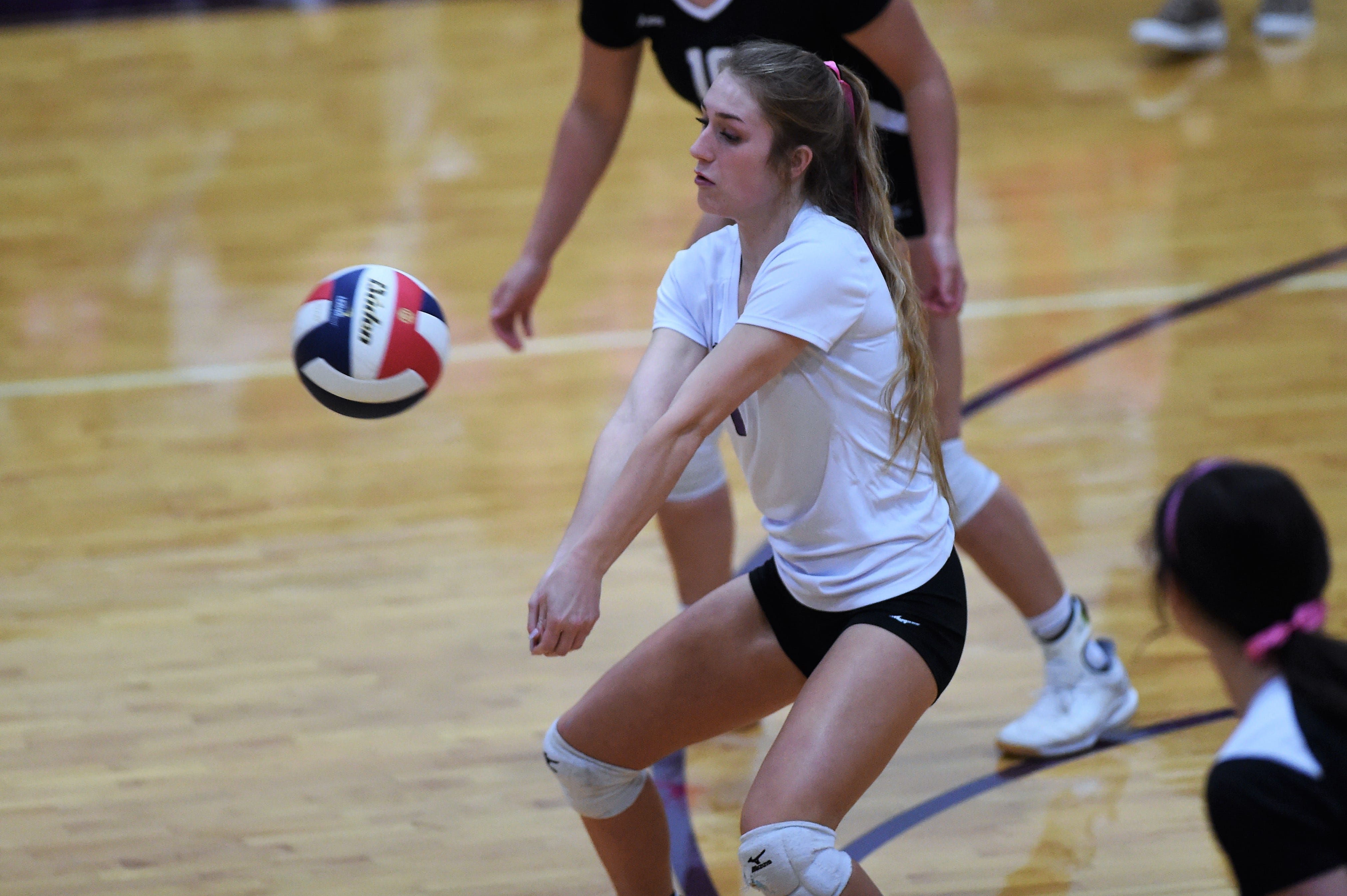 Wylie volleyball takes care of business, Wichita Falls High