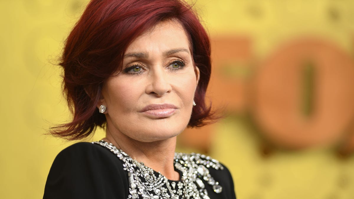 Sharon Osbourne debuted her new face-lift on the season 10 premiere of her talk show.