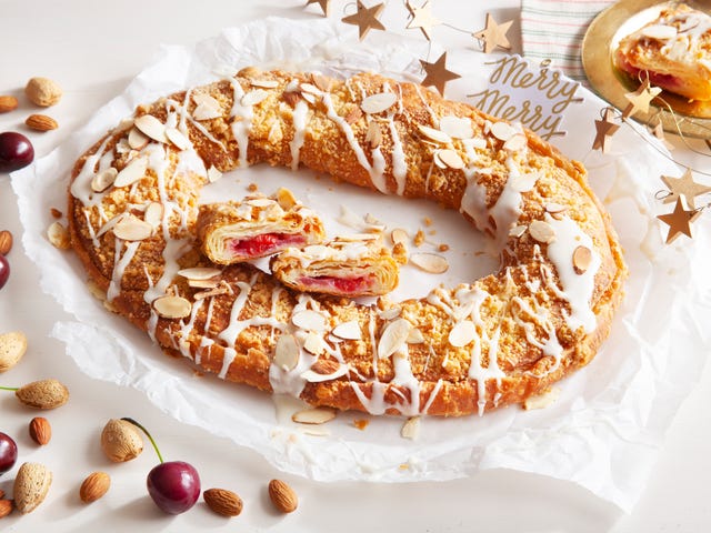Must Visit Wisconsin Bakeries O H Danish Stockholm Pie And