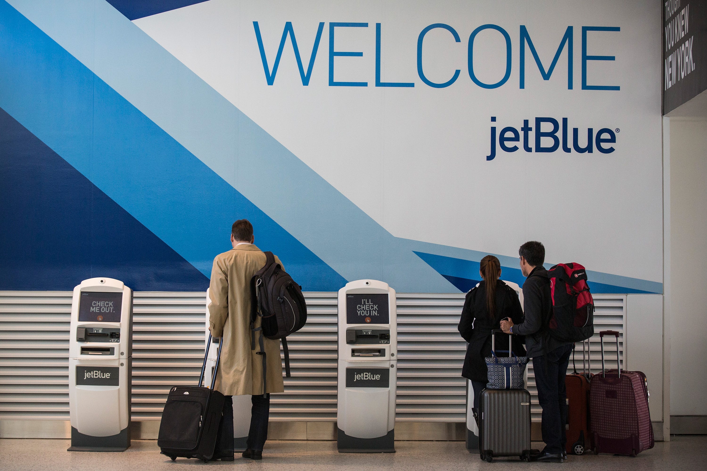 jetblue carry on luggage