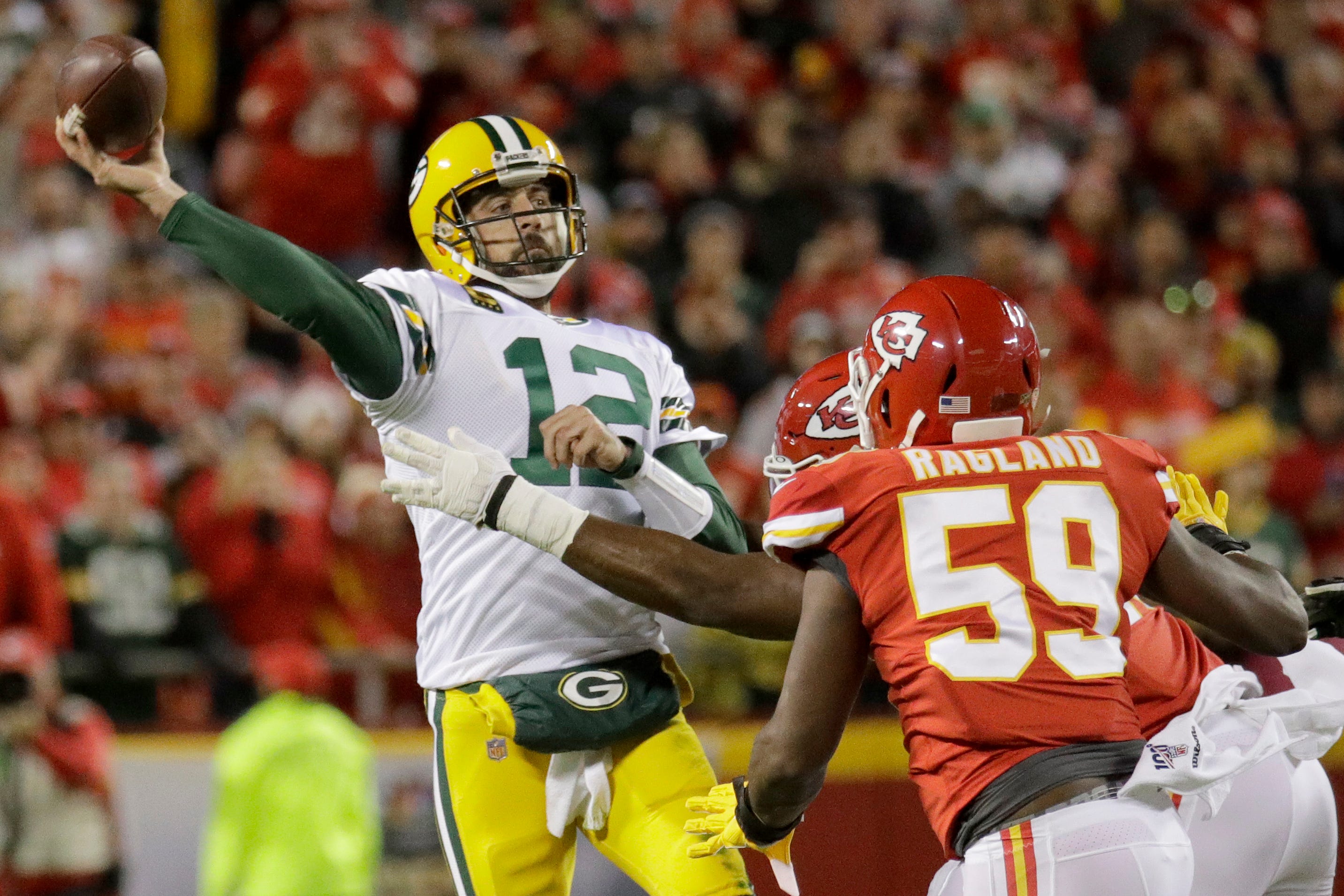 Aaron Rodgers led the Packers to victory over the Chiefs without Davante Adams