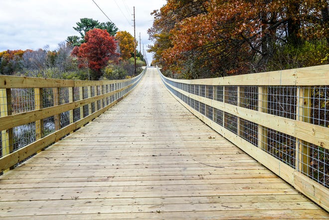Photo of the Old Highway 51 Pedestrian Path Thursday, Oct. 24, 2019, in Kronenwetter, Wis. T'xer Zhon Kha/USA TODAY NETWORK-Wisconsin