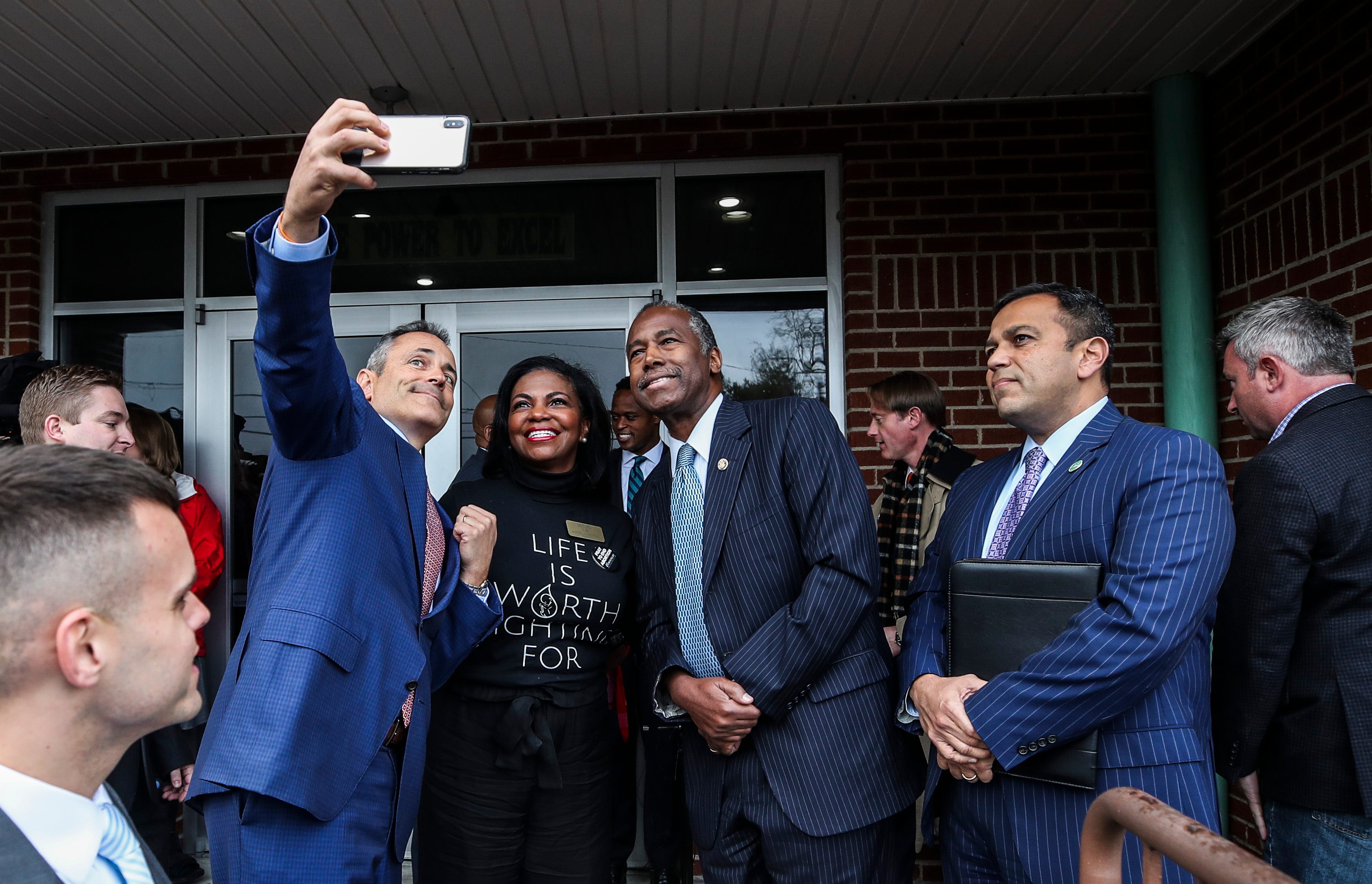 HUD Secretary Ben Carson visits Kentucky to boost Gov. Matt Bevin's reelection