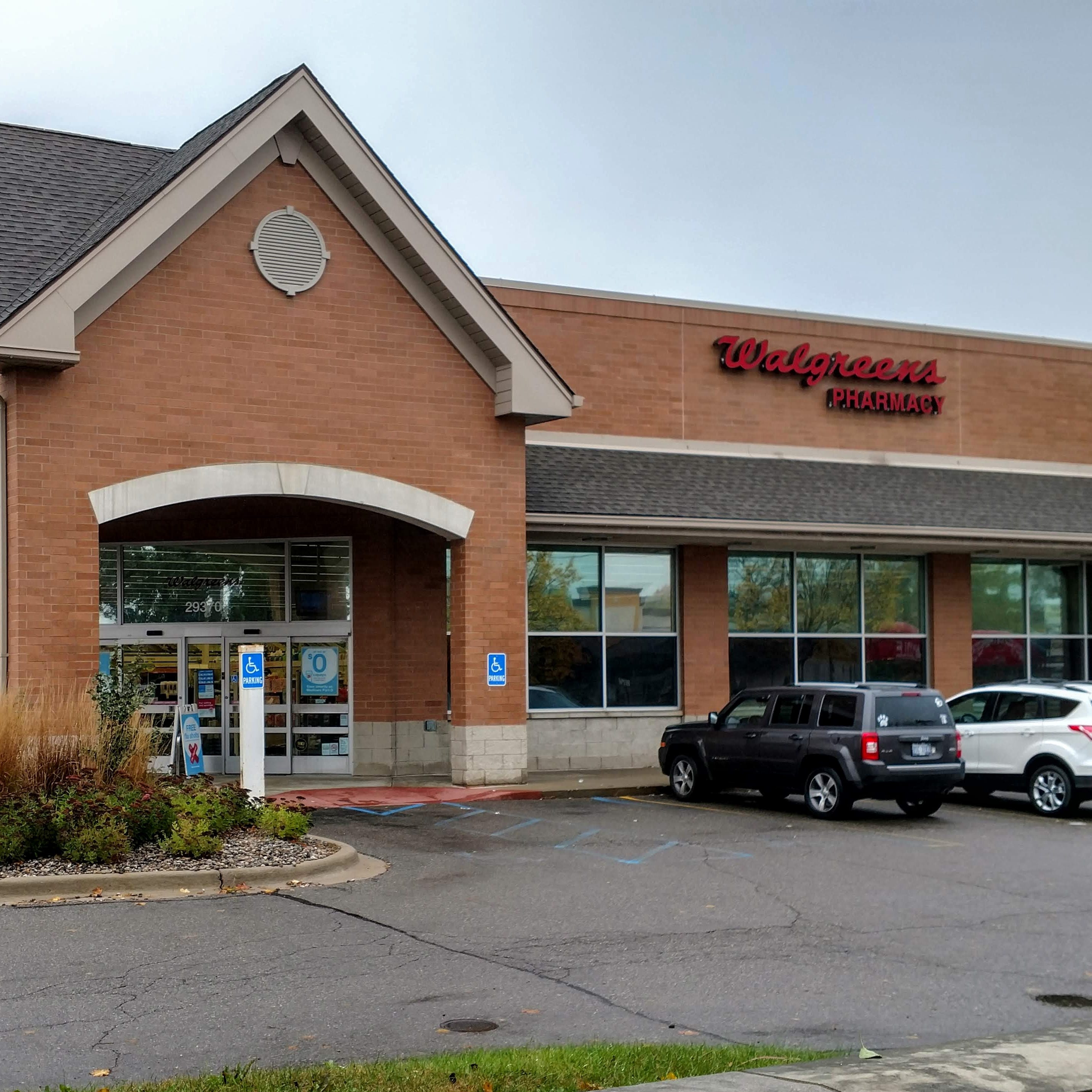 Walgreens At Plymouth Middlebelt In Livonia Closing Monday
