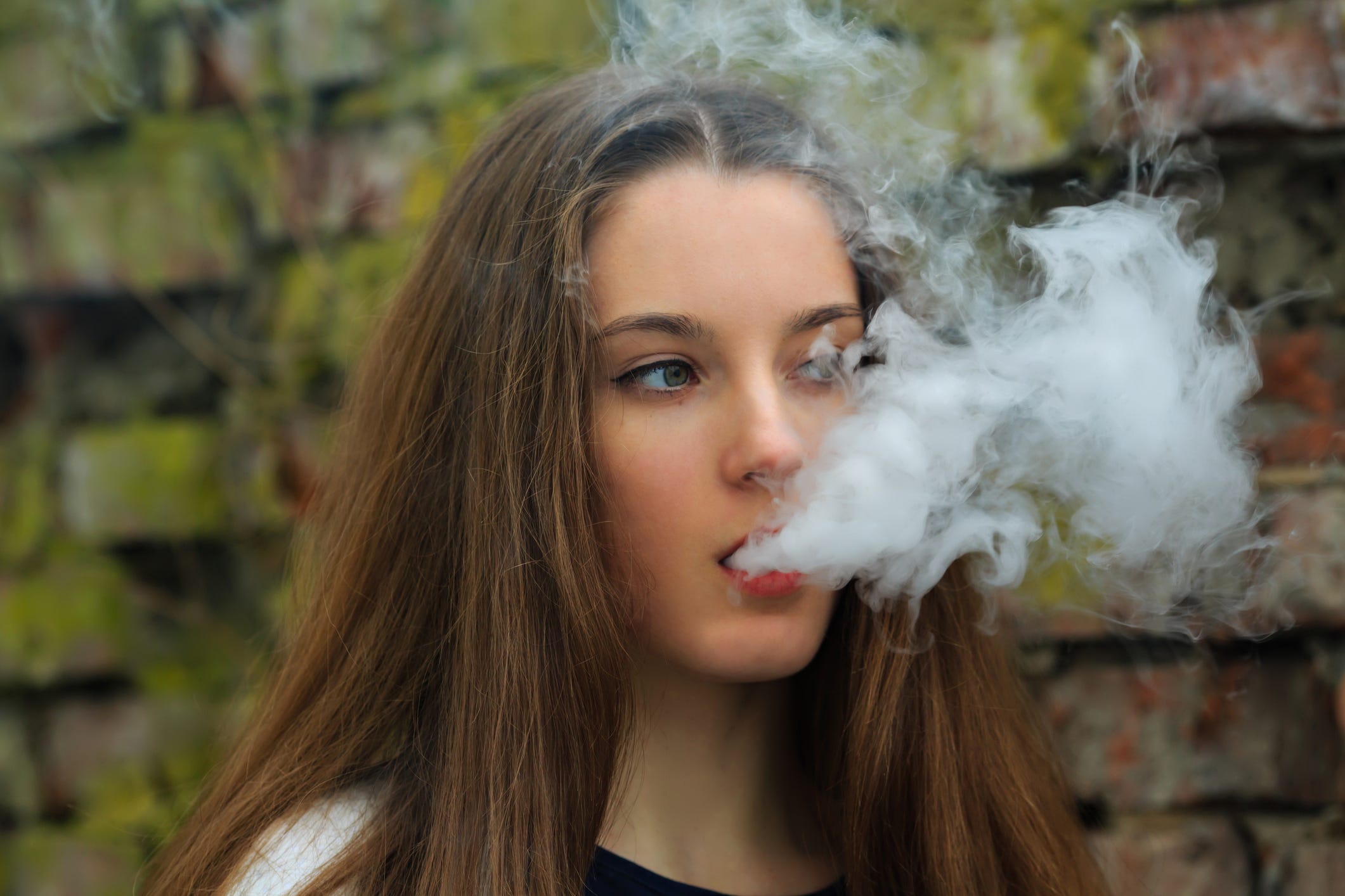 What Are The Signs That Your Child Is Vaping