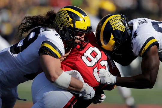 Michigan Football Starts Fast In Blowout Win Against Maryland