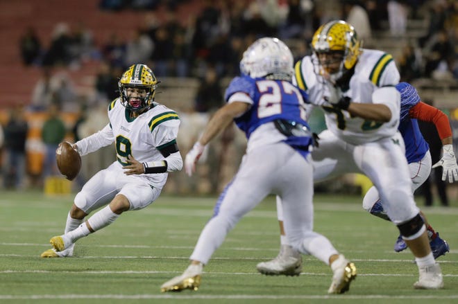 Mayfield faced Las Cruces High in their annual rivalry game at Aggie Memorial Stadium on Friday, Nov. 1, 2019 in Las Cruces, N.M.