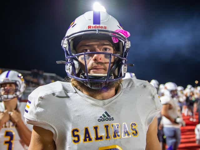 Salinas Cowboys Star Quarterback Signs With Big Ten S Northwestern