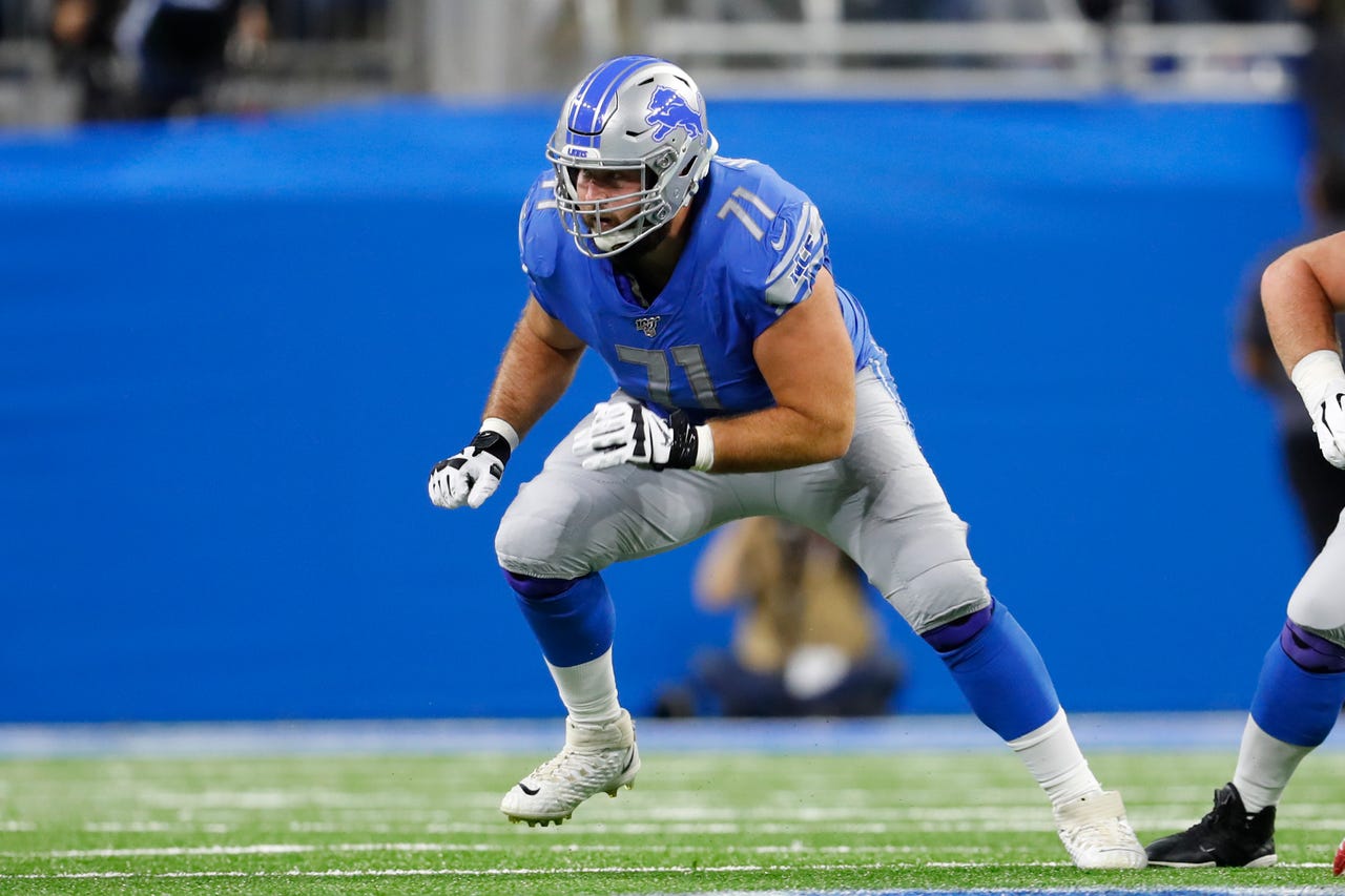 Rick Wagner, offensive tackle: Wagner, one of the NFL’s highest-paid right tackles, is in the midst of his most disappointing season with the Lions. He’s struggling to slow down edge rushers, allowing a team-high 24 pressures, and offering far less than expected as a run blocker, regularly failing to sustain his blocks or get push. About the only thing going well for Wagner is he hasn’t been penalized this season.  Grade: D