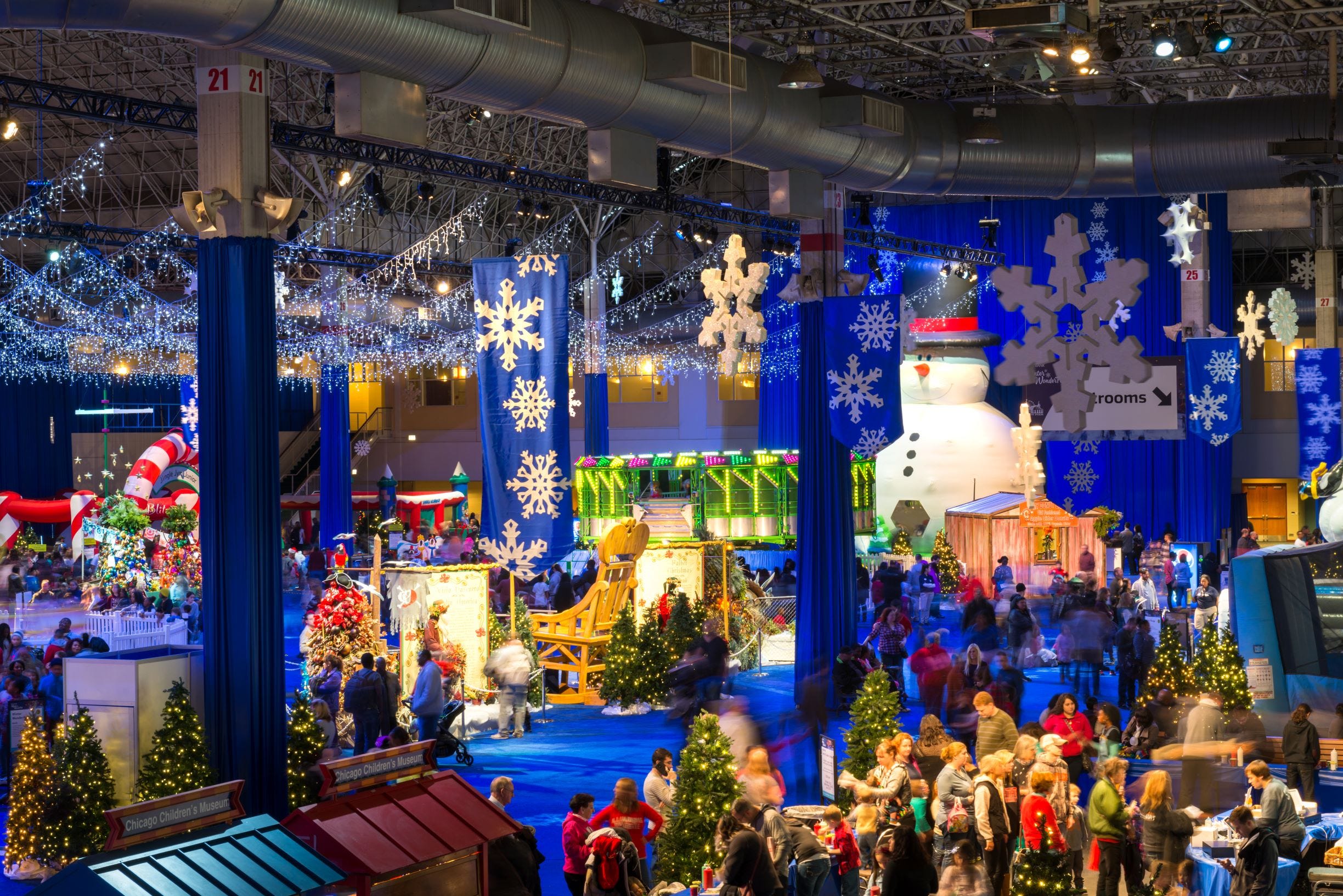 Pier Christmas 2022 Chicago Holiday: Navy Pier Winter Wonderfest, Chicago Holiday Train