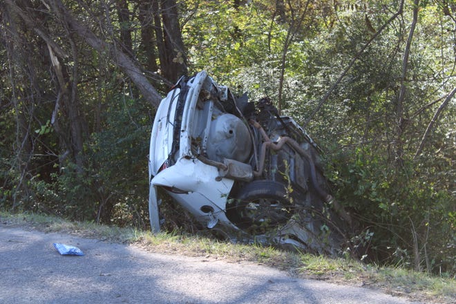 A 19-year old man was killed after his vehicle veered off the roadway and down an embankment, striking a tree, in the southbound lane of NW Broad Street (Hwy 41/70) on Wednesday morning, Nov. 6, Murfreesboro Police confirmed.