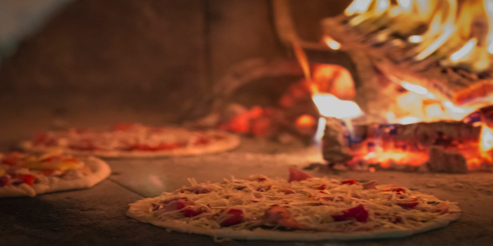 Catch A Fire On Pizza Today S Top 100 Independent Pizza Restaurants