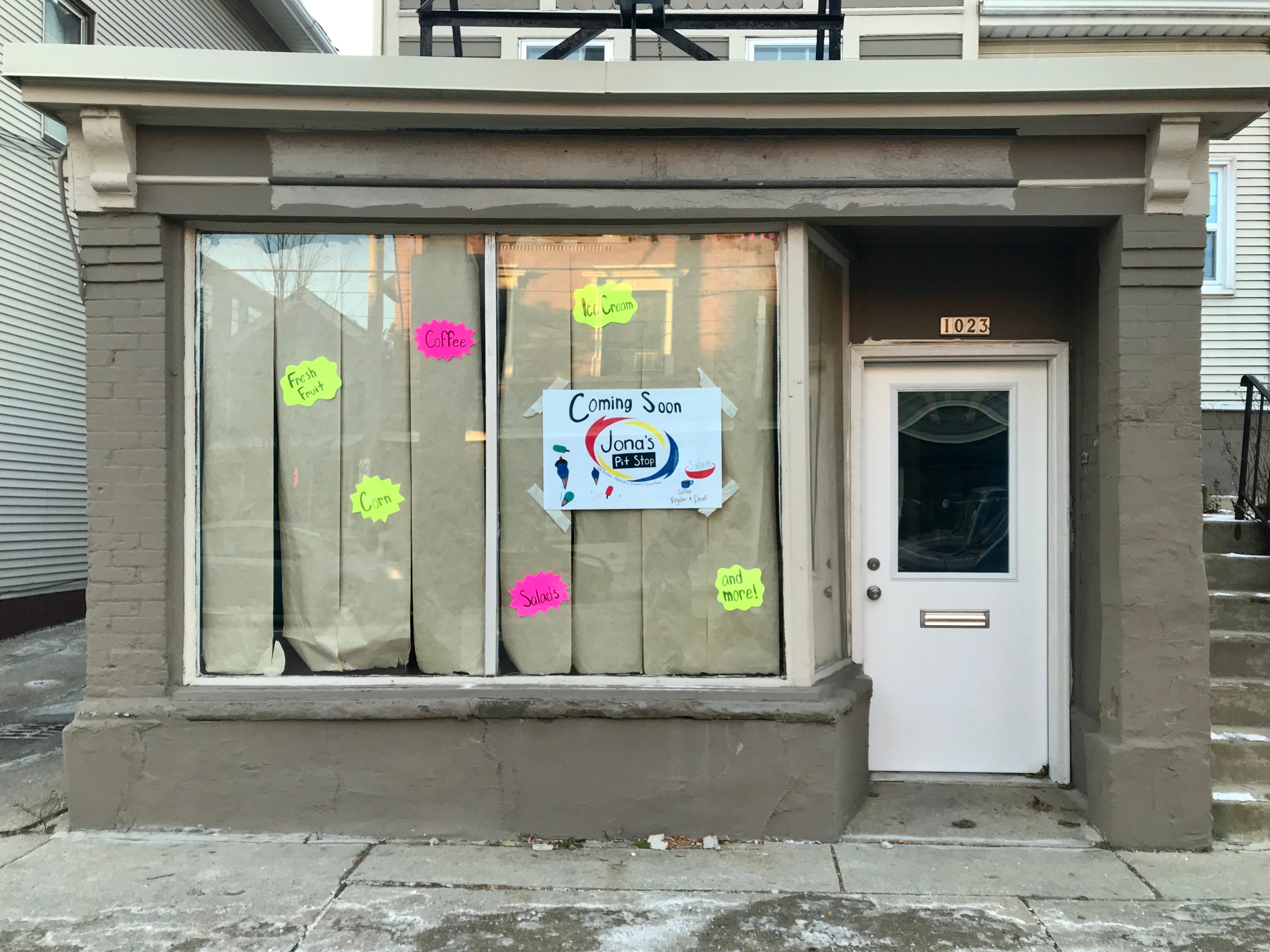 All About E Brady St