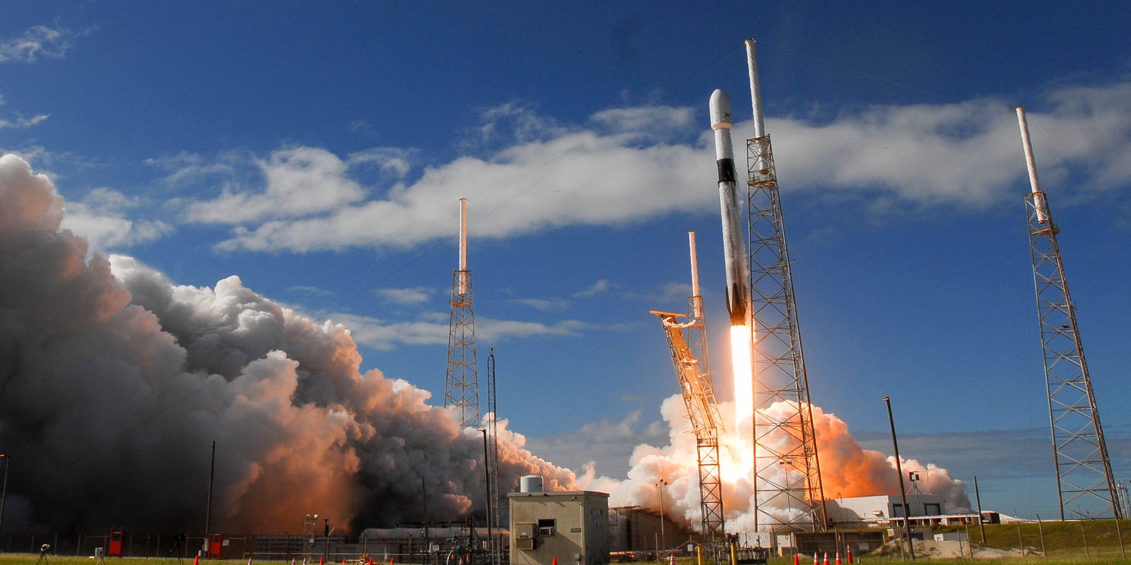Weather still a concern for SpaceX Starlink launch from ...