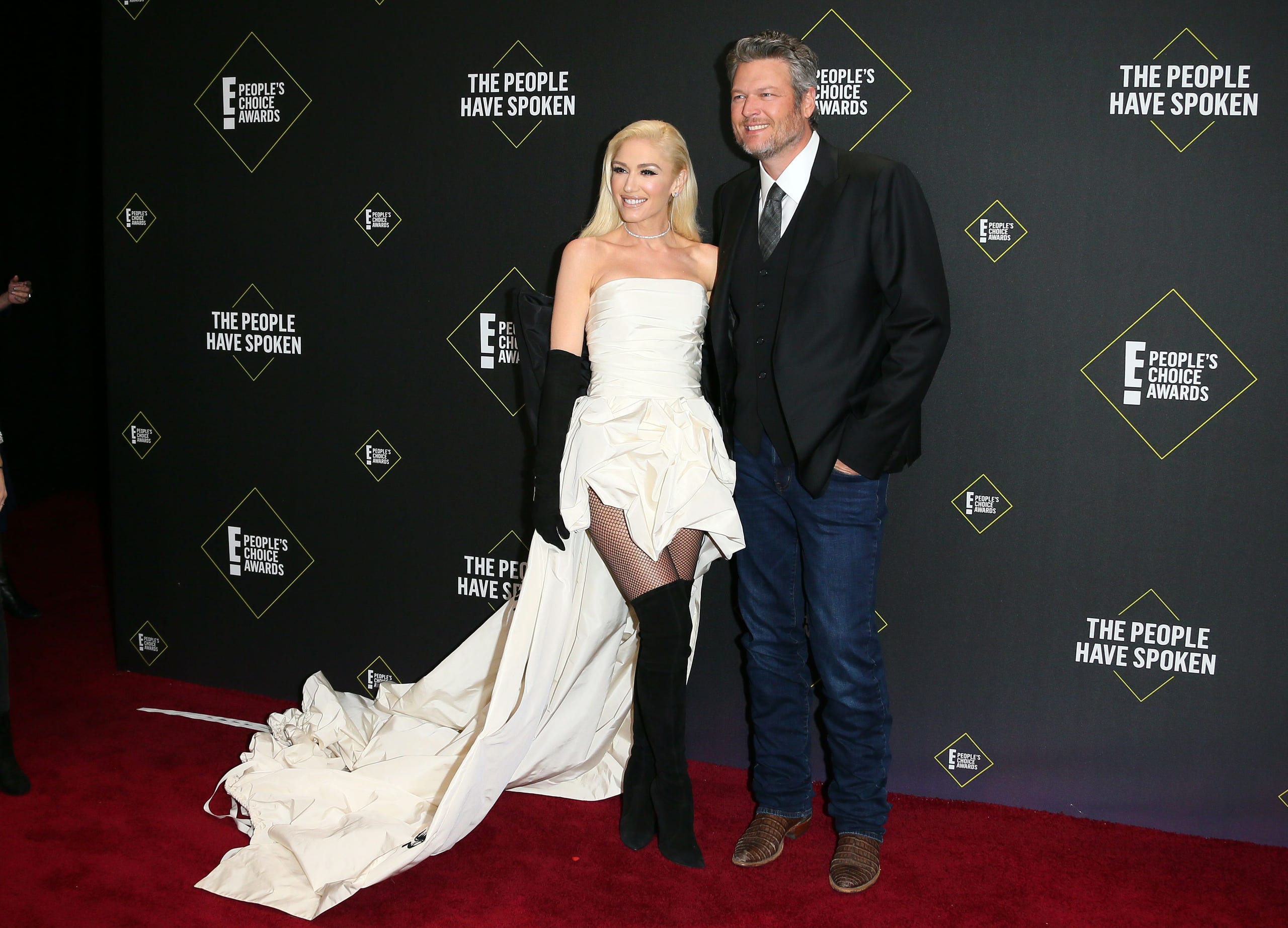 People S Choice Awards 2019 All The Red Carpet Looks
