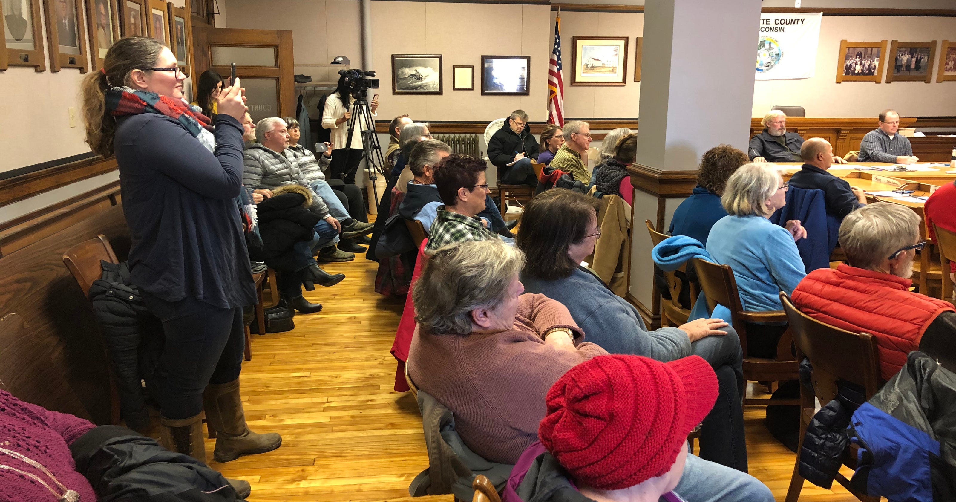 After criticism, Wisconsin county shelves plan to prosecute journalists and officials who speak about water issues without permission - Milwaukee Journal Sentinel