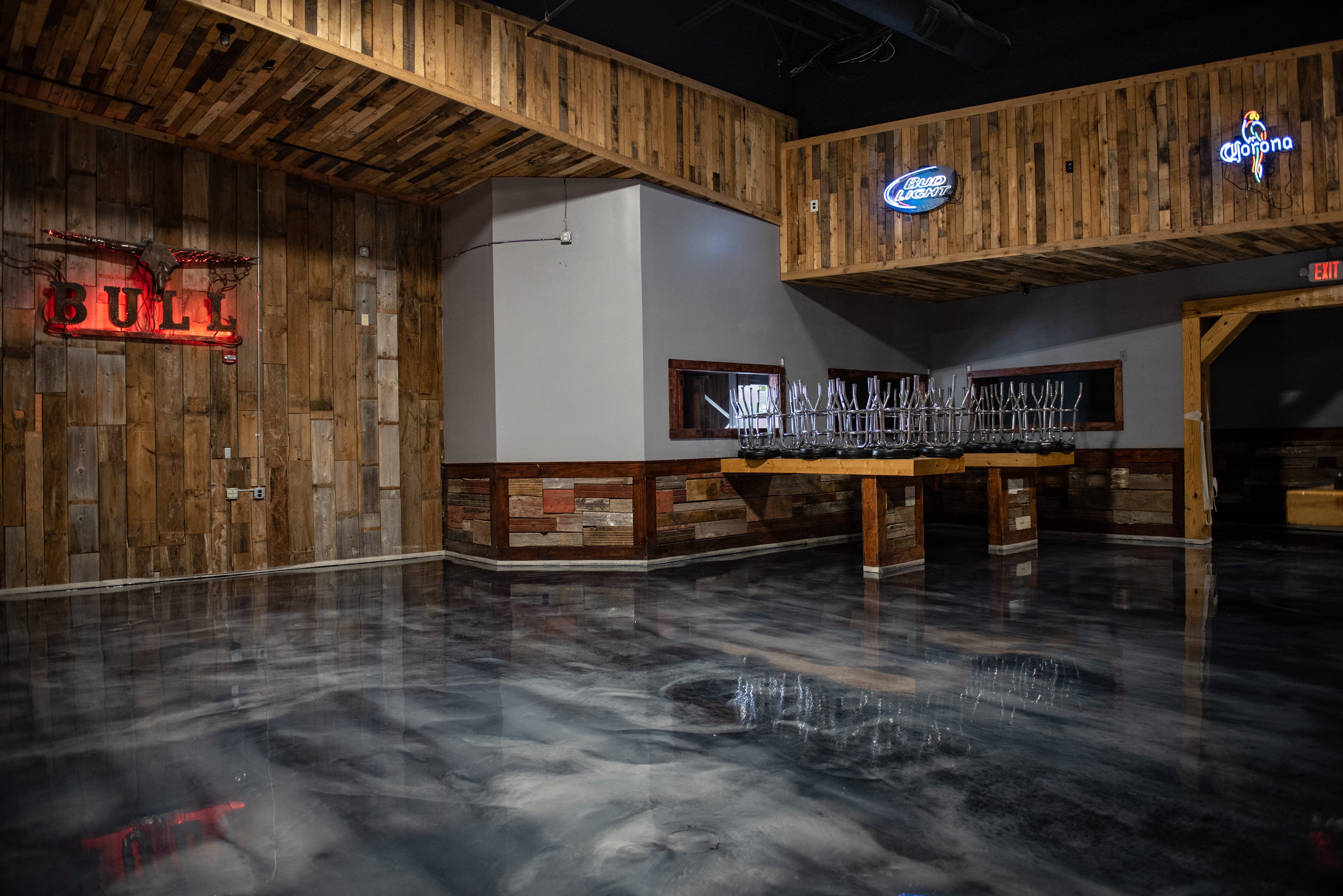 Overdrive, Lansing Mall's newest bar, readies for opening