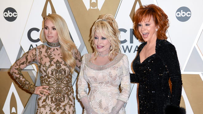 Cma Awards 2019 Maren Morris Honors Late Producer Busbee During Win