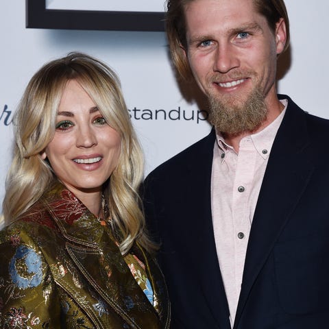 Kaley Cuoco opens up about her living arrangement 