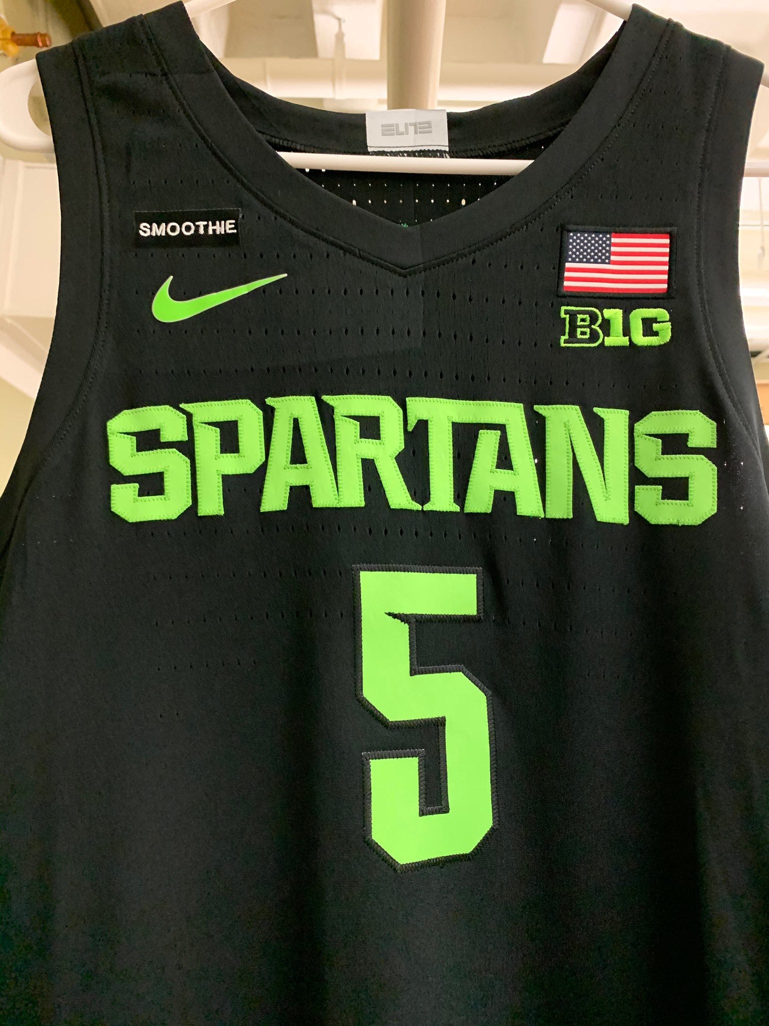 michigan state basketball jersey