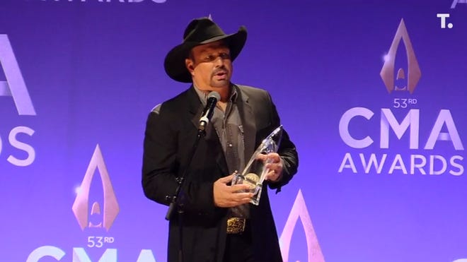 Garth Brooks Exploded Like No Country Star Before Him