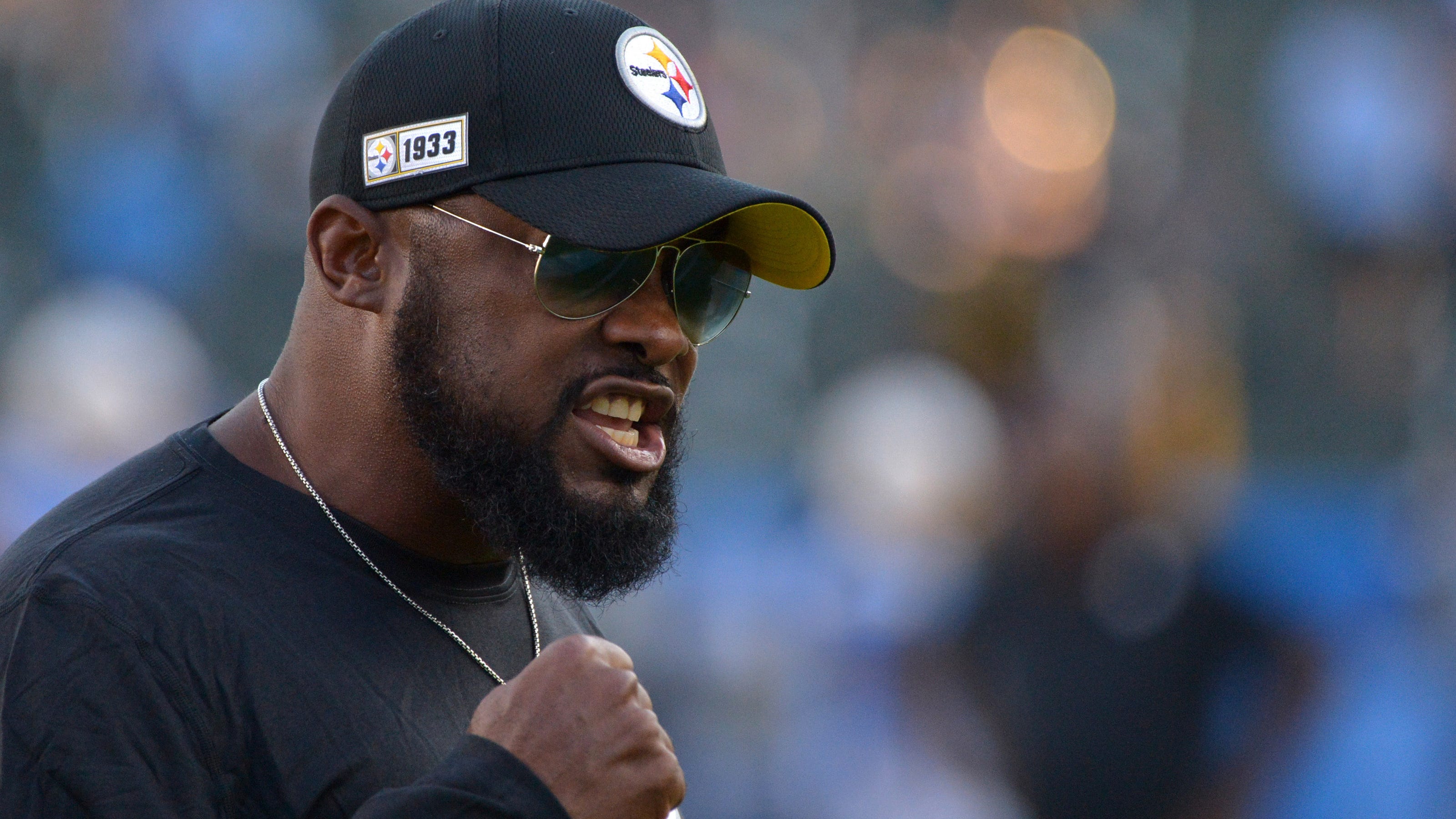Mike Tomlin has Steelers back on track to make NFL history.