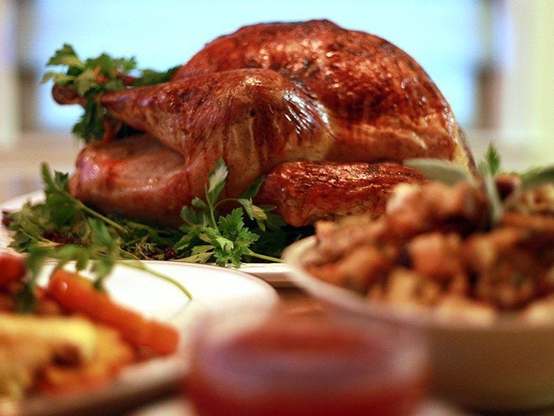 Thanksgiving Dinner Orders Whole Foods Kroger More Offer Meal To Go