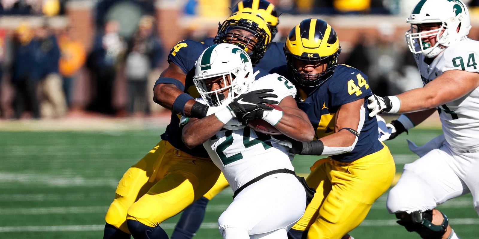 Michigan S Cam Mcgrone Plays Fast Like His Predecessor Devin Bush Jr