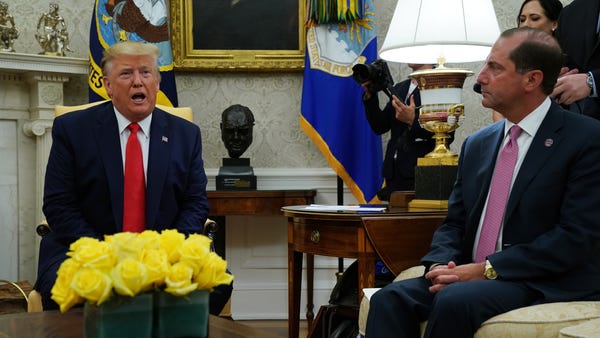 President Donald Trump and Secretary of Health and