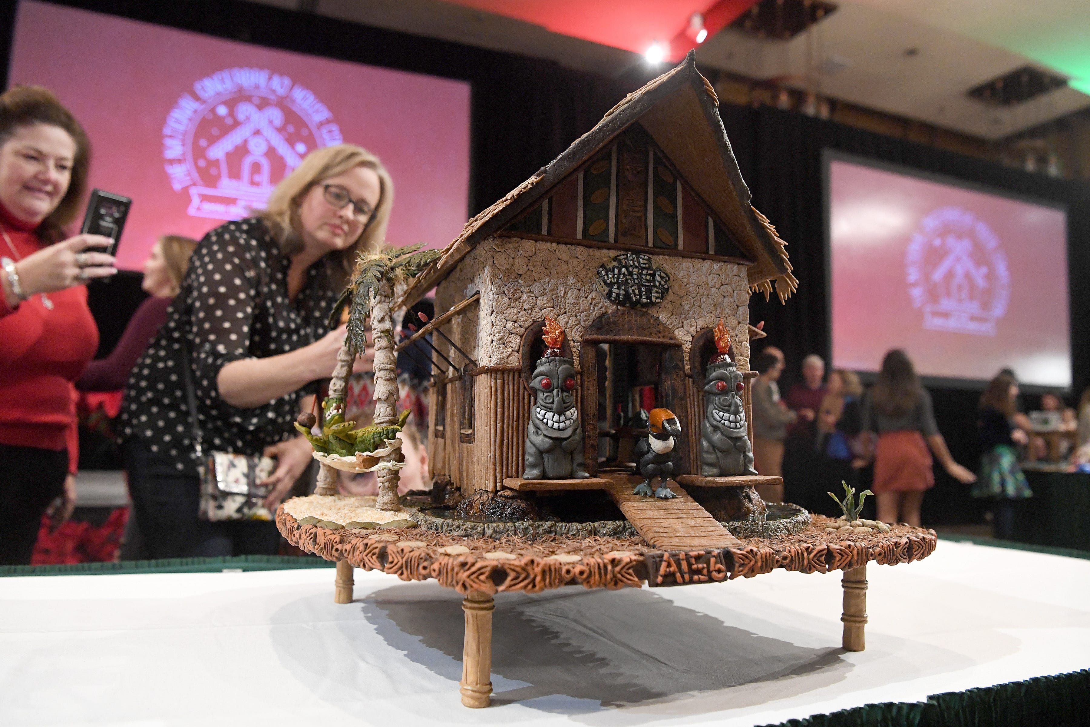 Omni Grove Park Inn hosts 2019 National Gingerbread House Competition