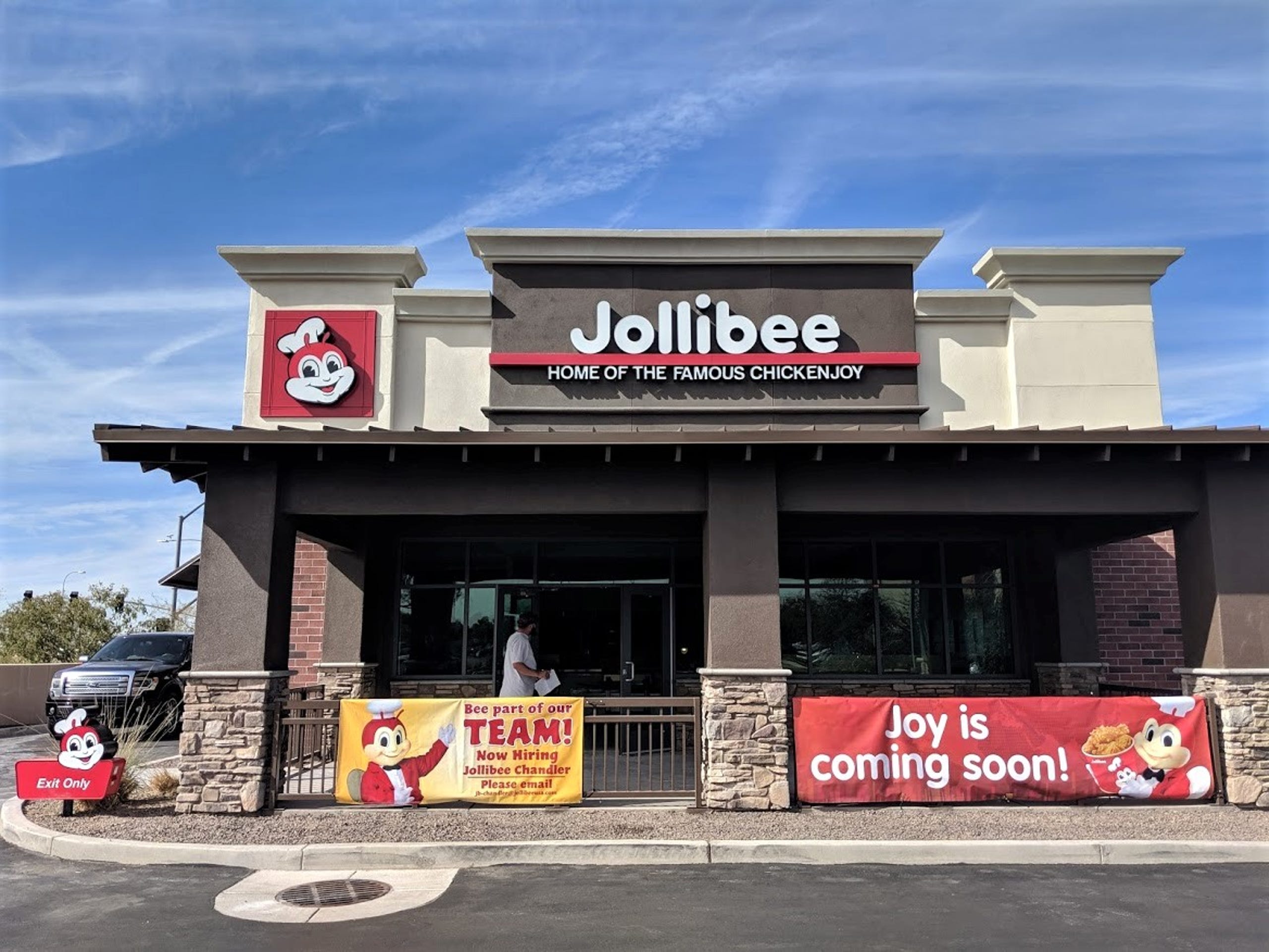 Fast Food Restaurant Jollibee Prepares To Open In Chandler Arizona