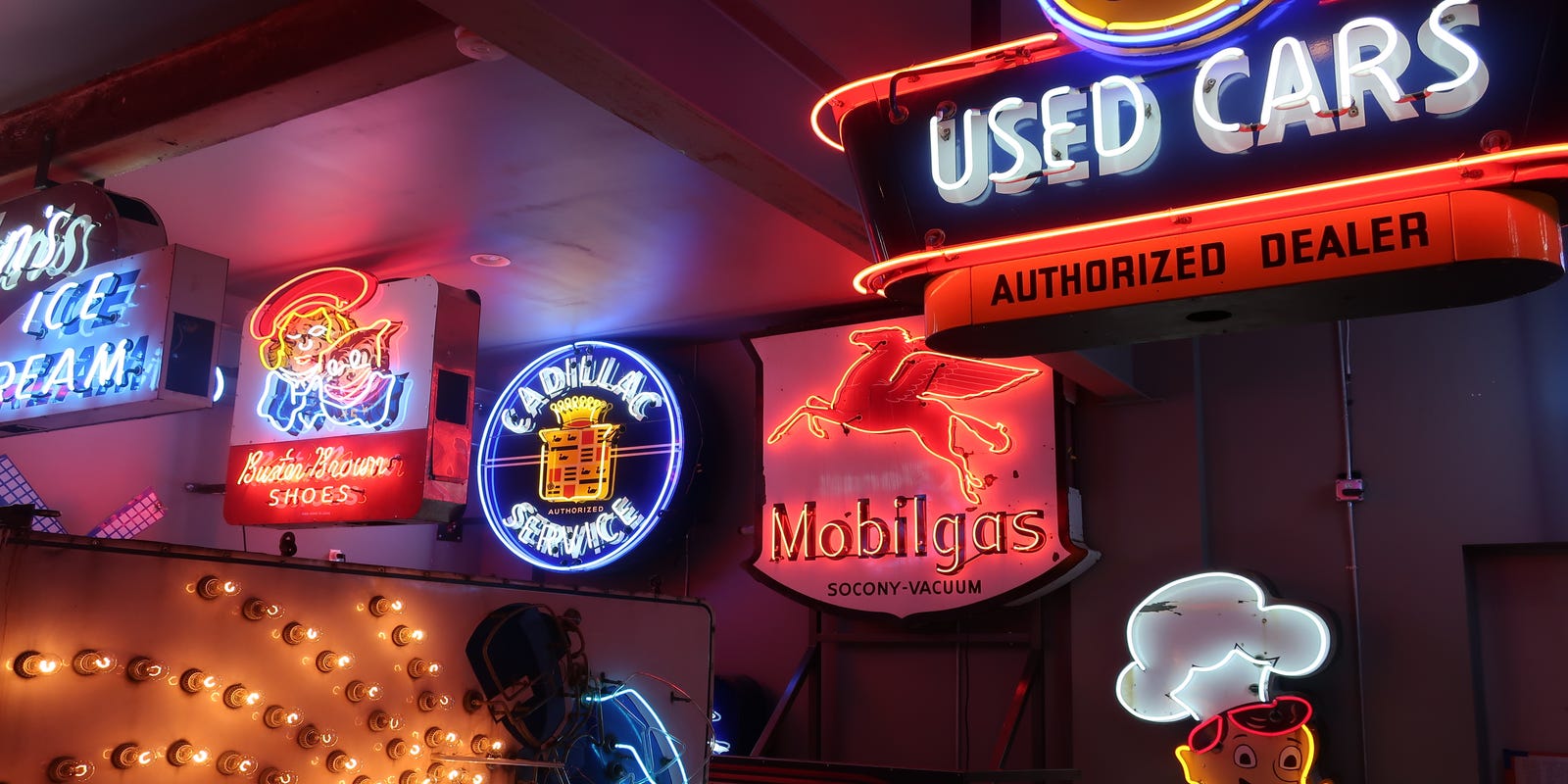 vulgaritet springvand mere og mere Things to do in The Dalles, Oregon: National Neon Sign Museum