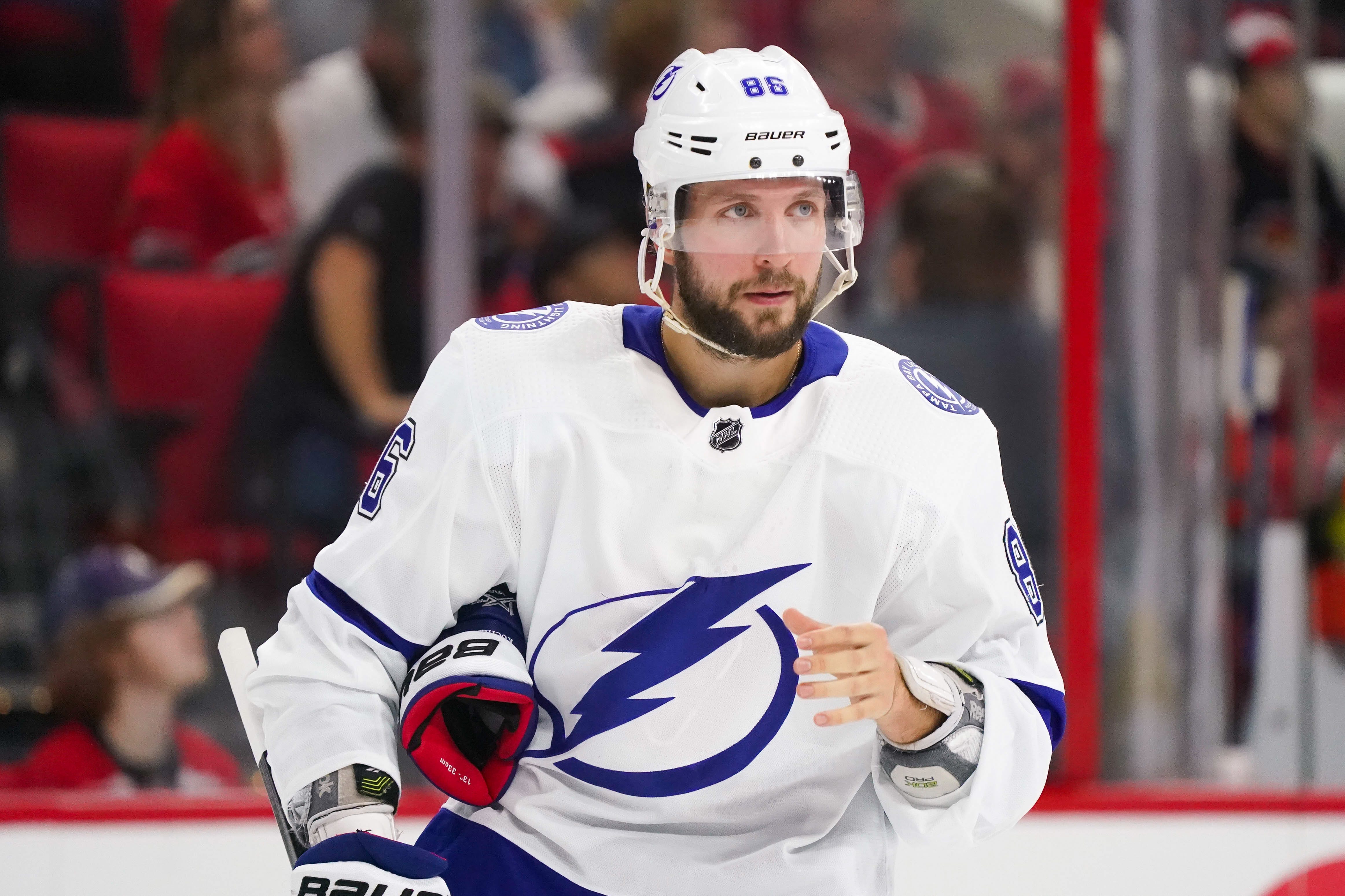 Tampa Bay Lightning star Nikita Kucherov leaves game after crushing hit from St. Louis Blues' Brayden Schenn