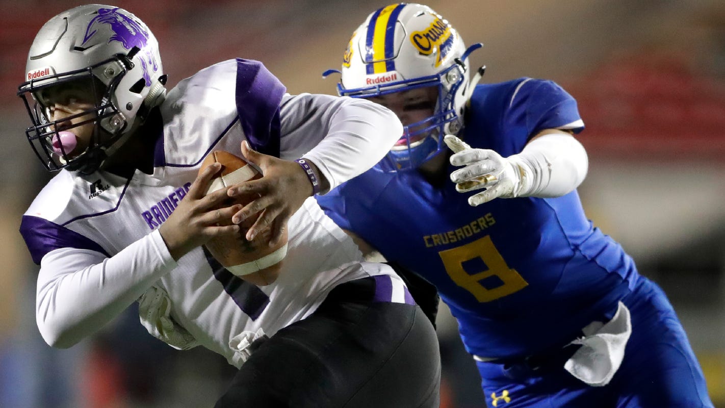 Wiaa State Football St Mary S Springs Wins Kiel Stratford And