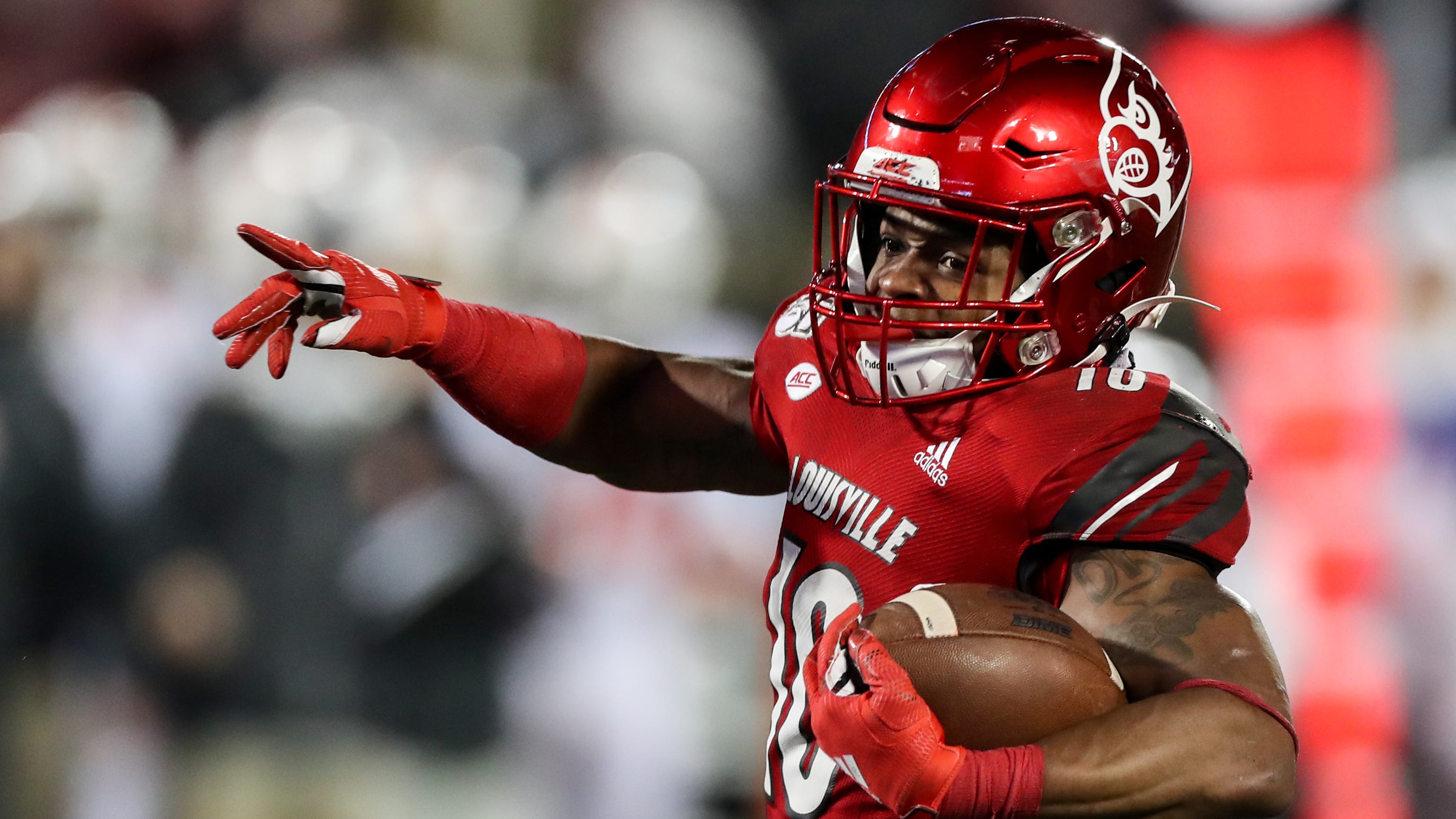 Louisville football&#39;s star running back Javian Hawkins opts out