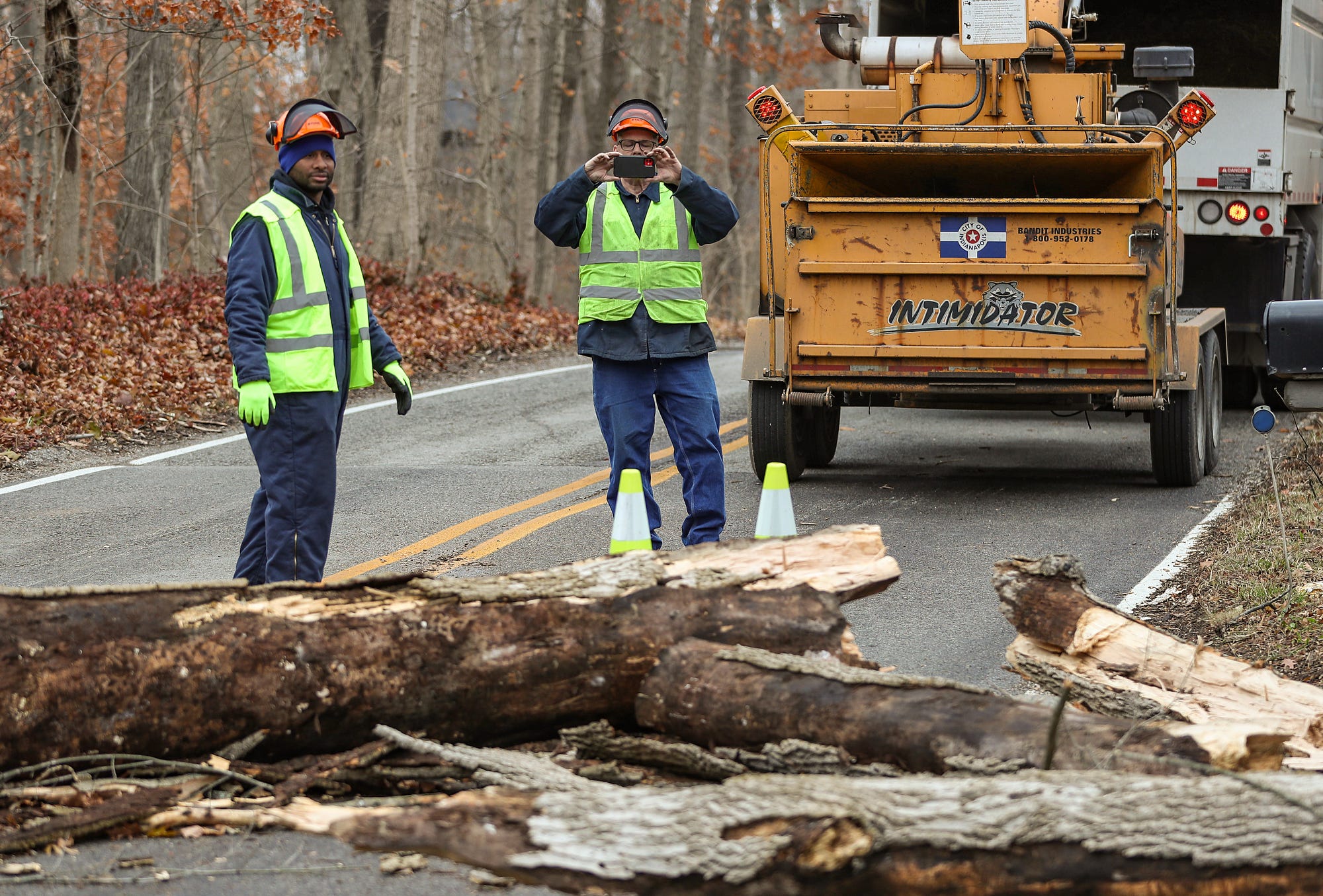 Indianapolis power outages affect thousands amid high winds