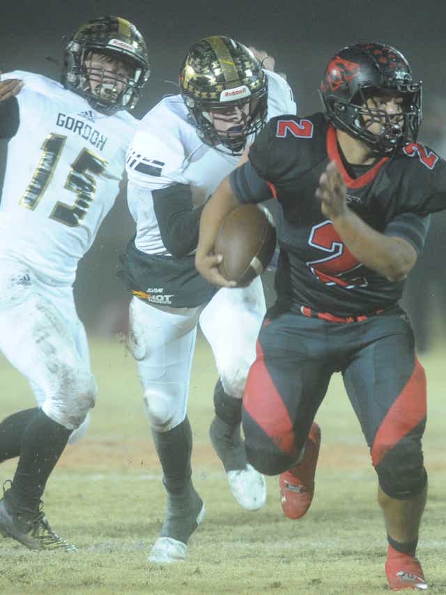 Strawn Avenges Loss Downs Rival Gordon In State Quarterfinals