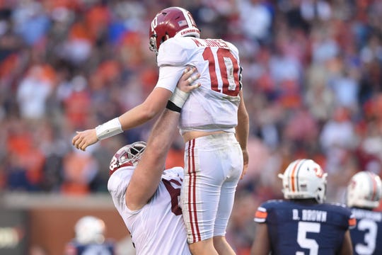 Alabama And Lsu Offenses Will Decide Winner In Sec Showdown