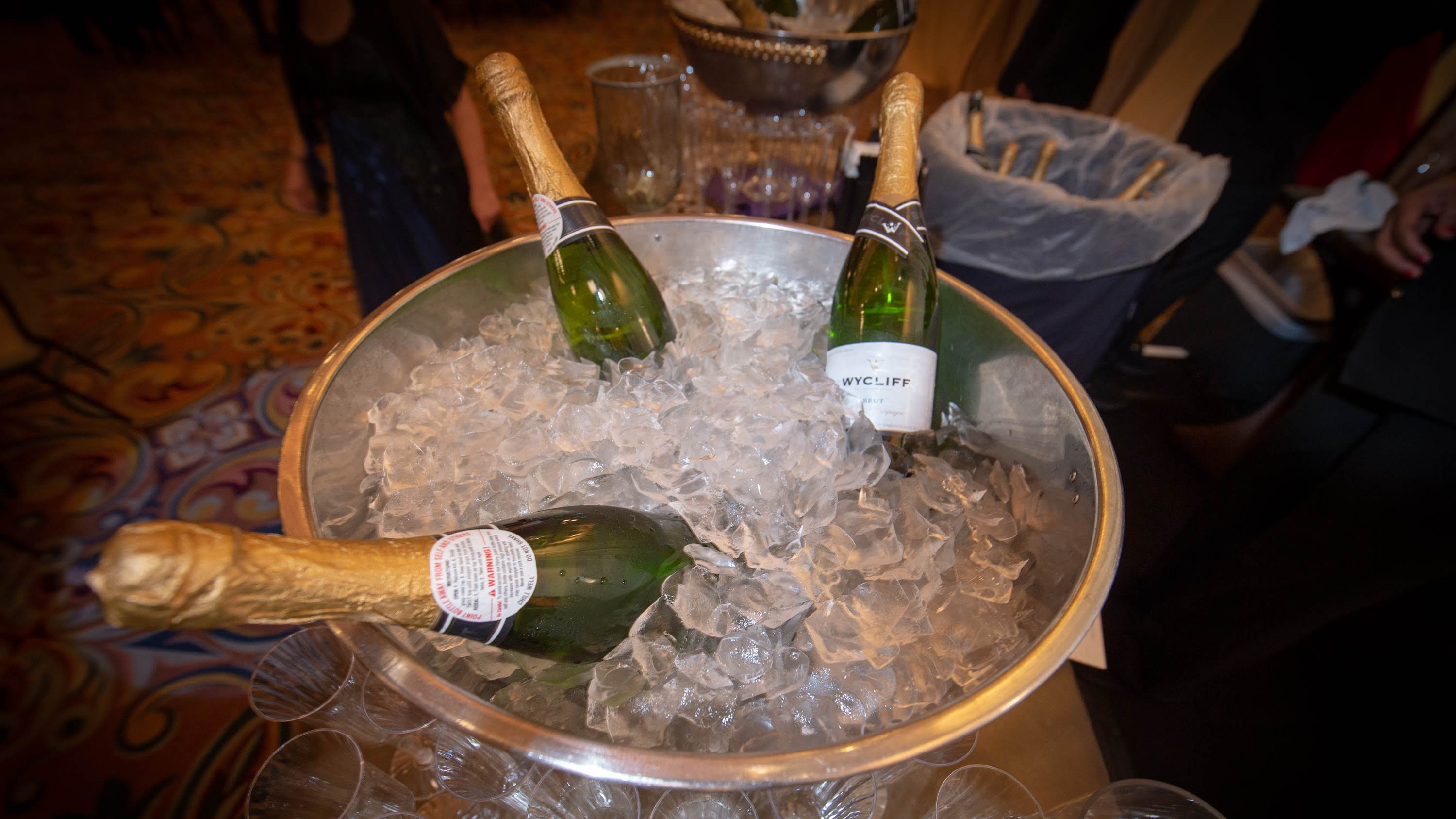 10 New Year’s Eve parties around Indianapolis, including kidfriendly