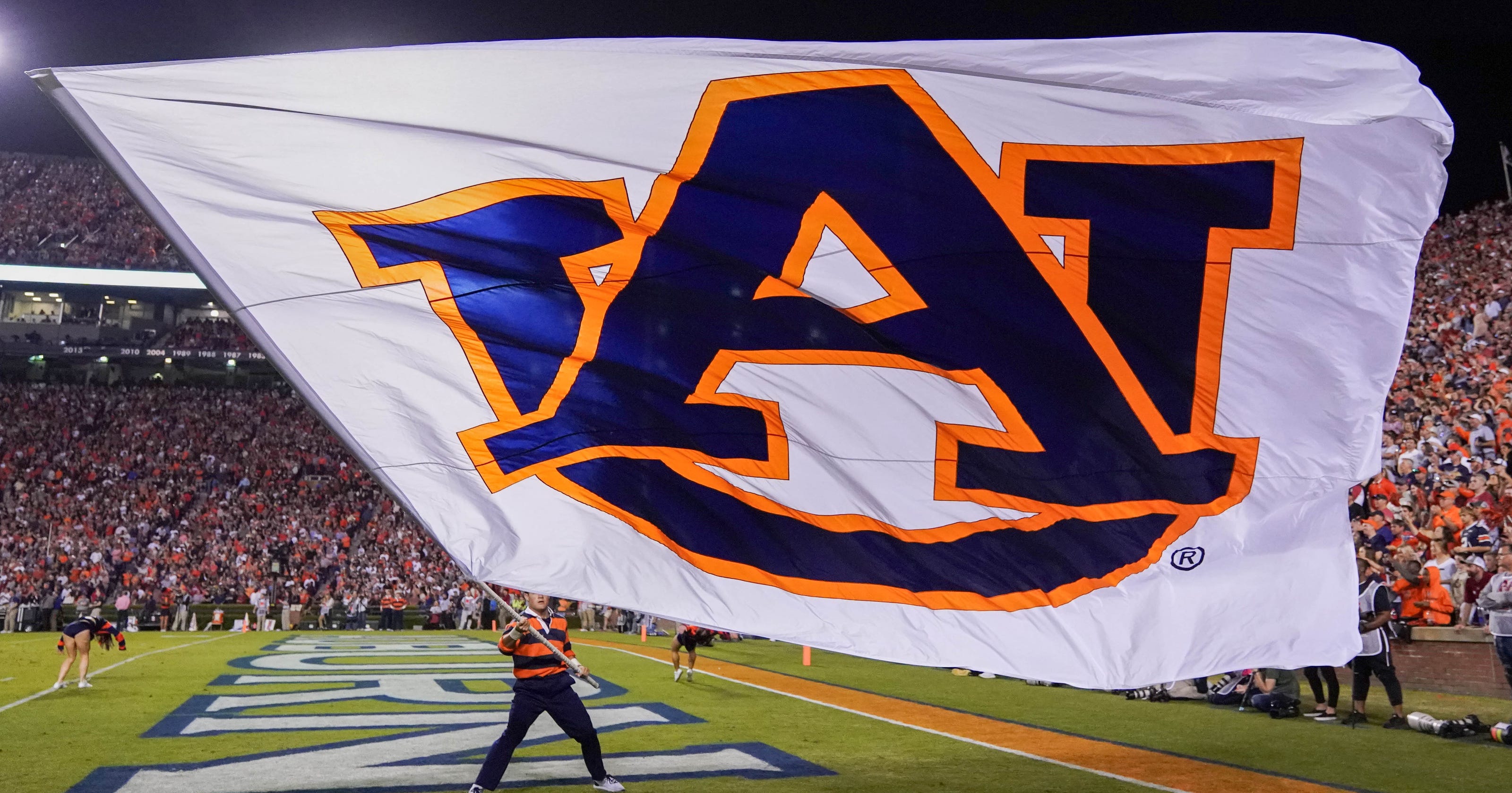 Auburn Athletics Reports Record Revenue Increased Profit In 2018 19