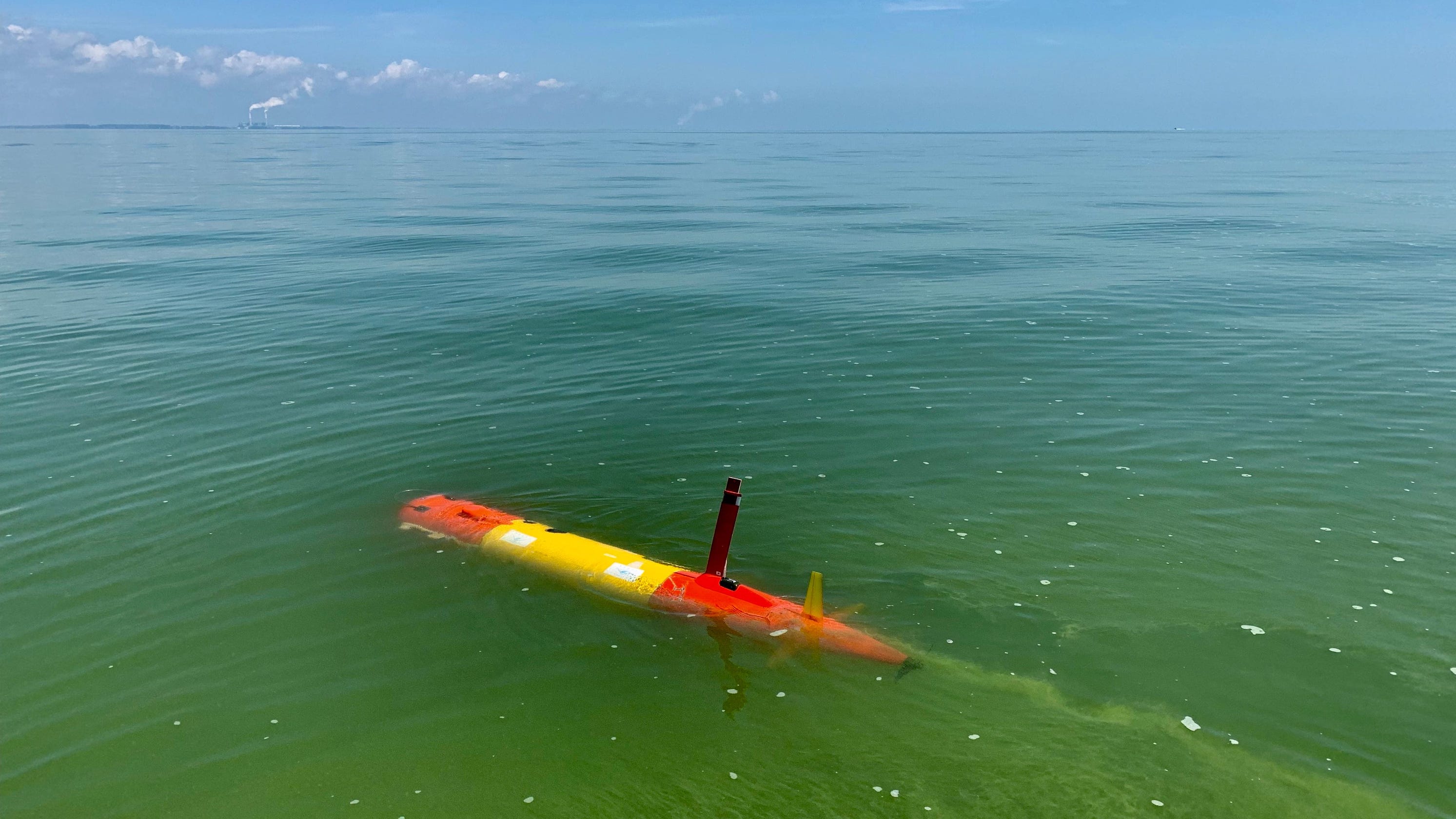 High Great Lakes Temperatures Raise Algal Bloom Concerns