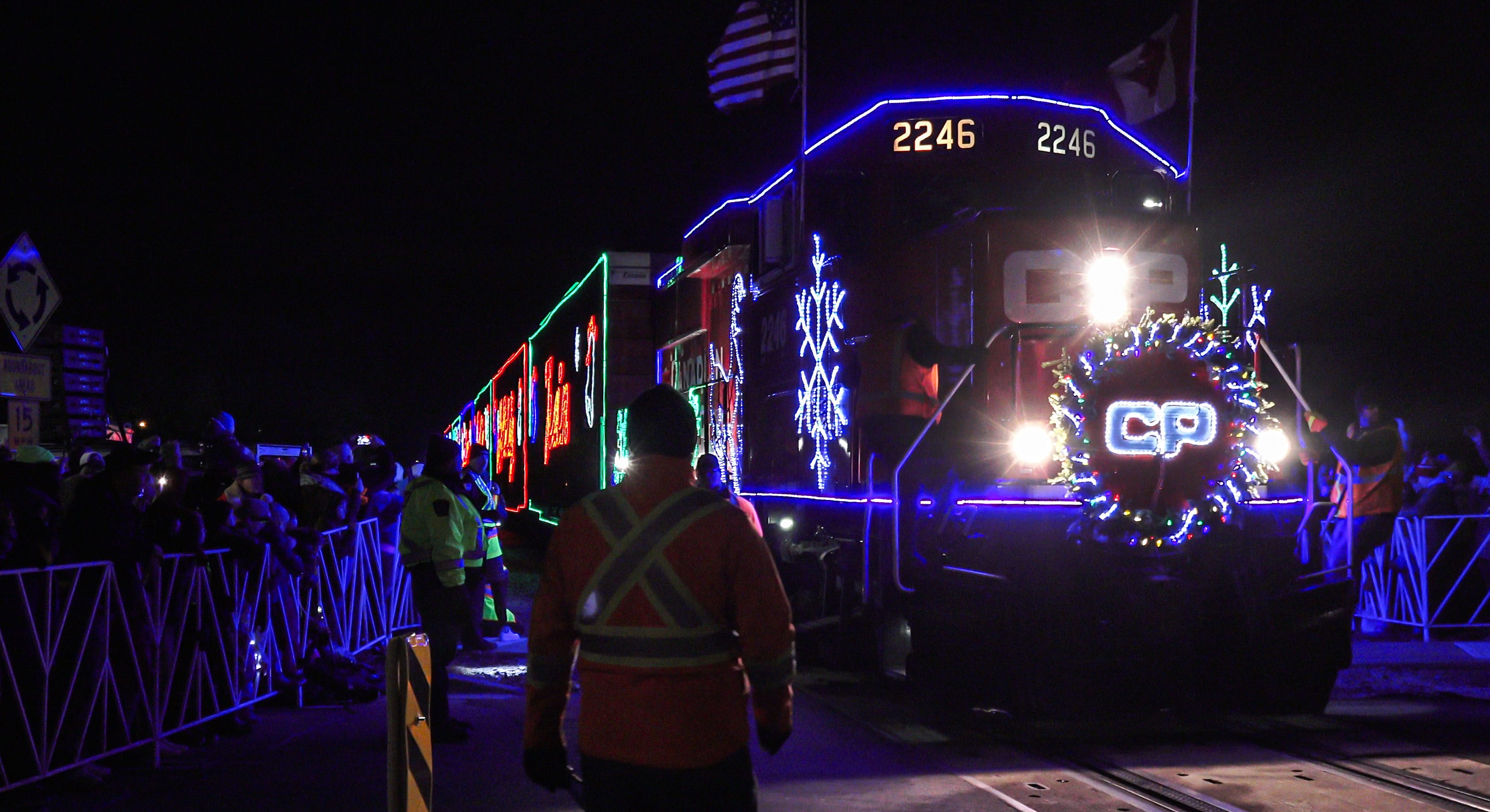 Holiday train, which stops in Hartland and Oconomowoc, will be virtual