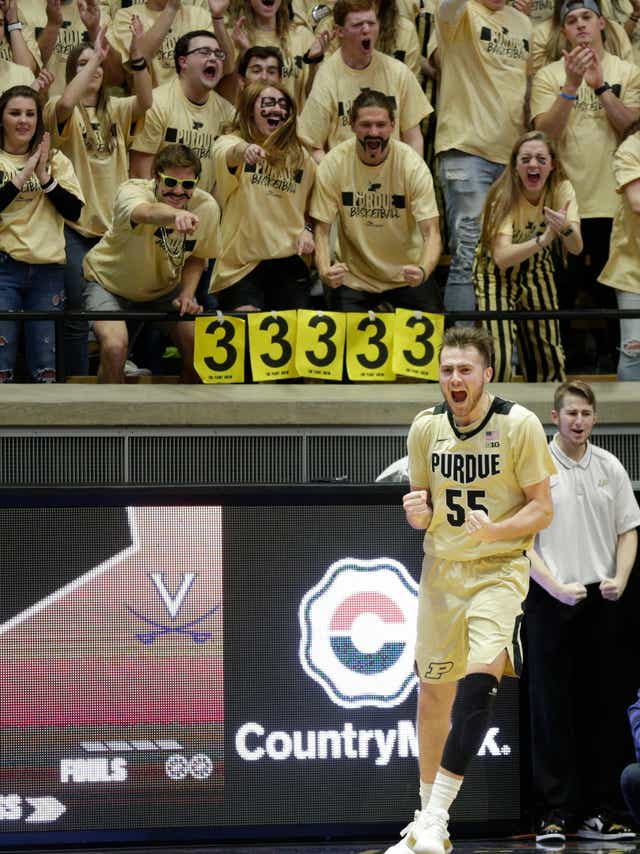 Purdue Blitzes No 2 Virginia Early Pulls Away For 69 40 Victory