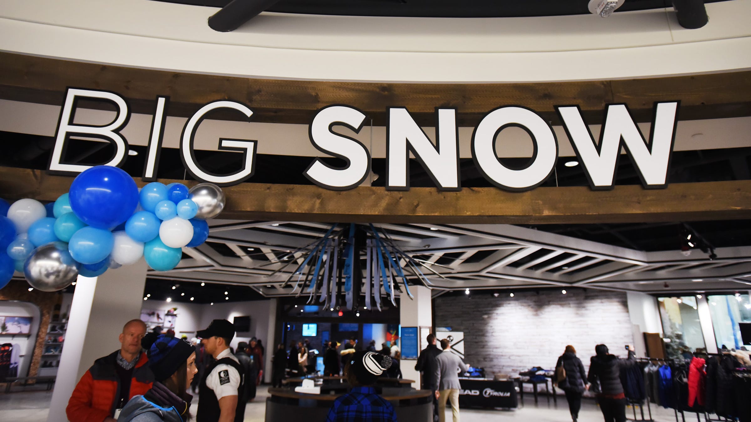 American Dream mall: Big SNOW indoor ski slope opens in New Jersey