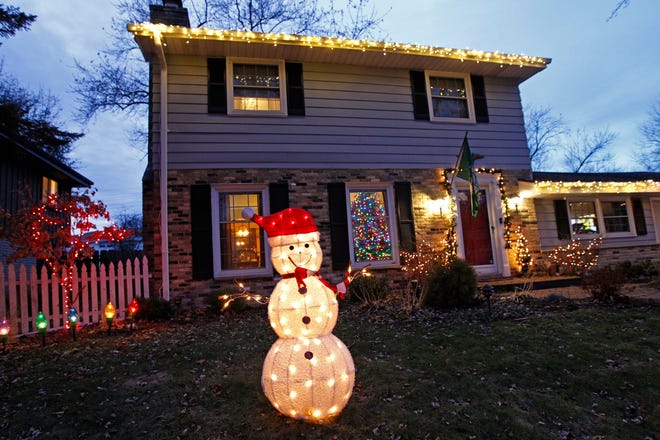 8 Christmas light displays across Milwaukee to see this holiday season