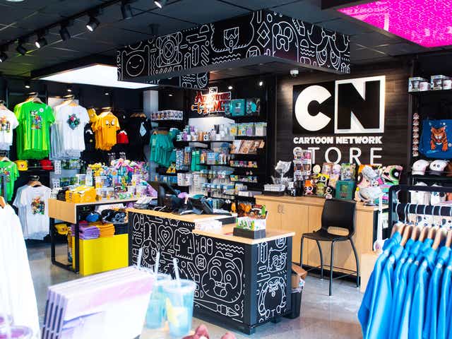 Cartoon Network Hotel In Lancaster Review From A 10 Year Old Kid Characters breakfast/fun day at the pool in cartoon network hotel.