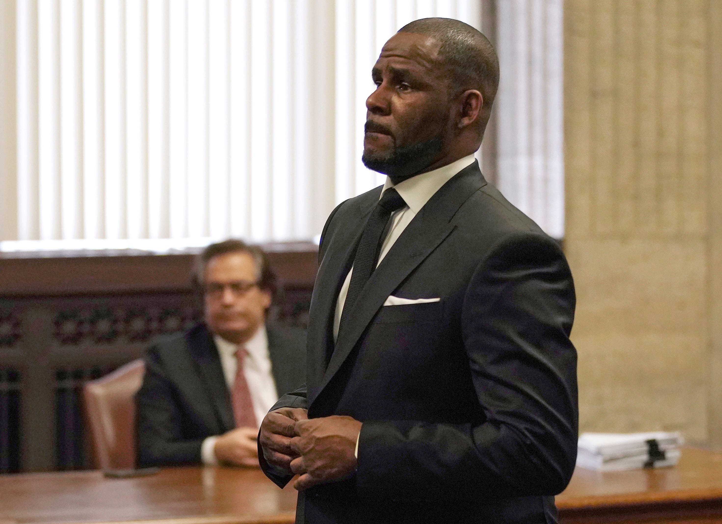 R. Kelly New York trial: Jailed singer seeks to change up lawyers