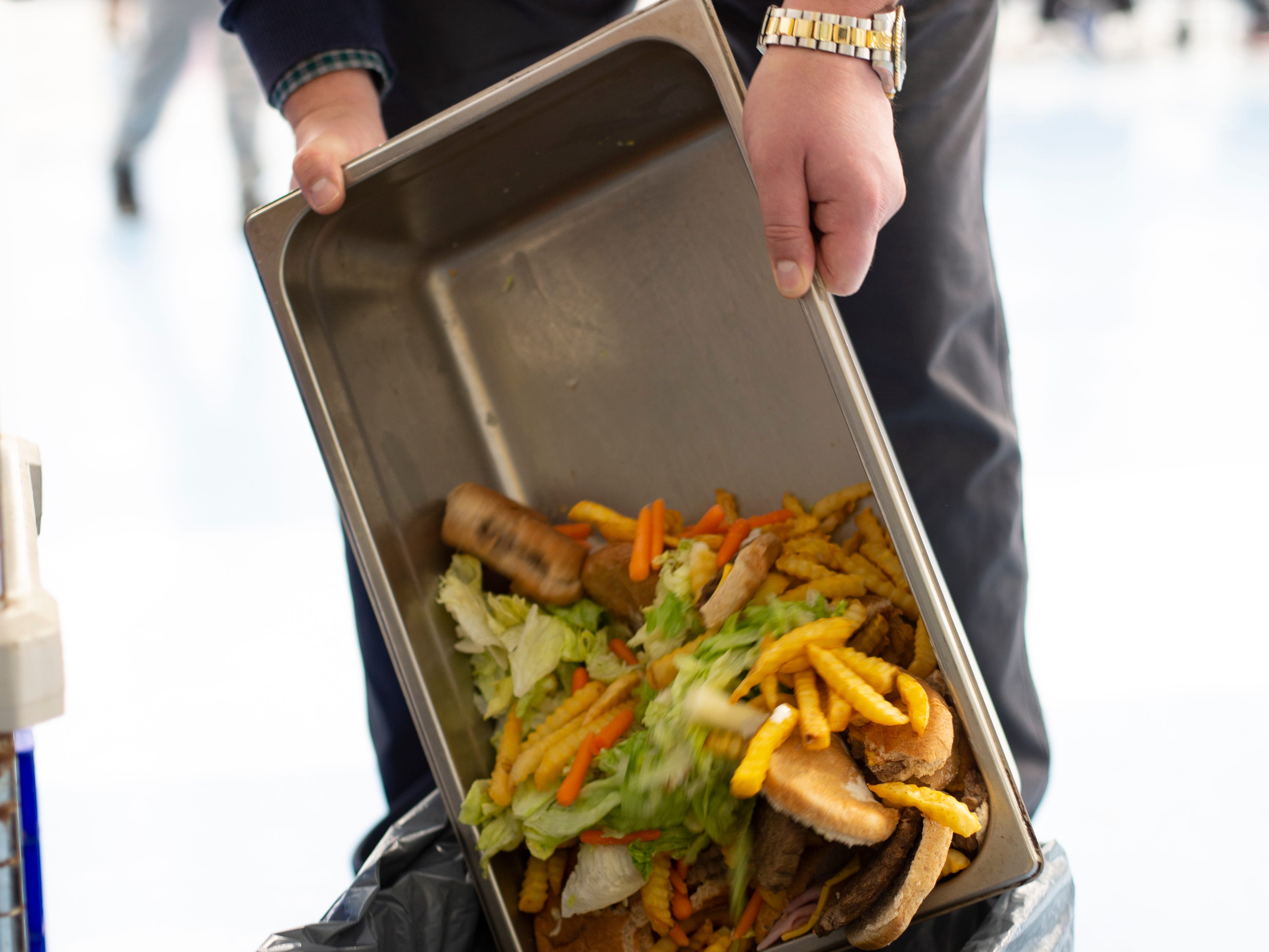 Photo of Americans waste nearly half their food. How can we change that in NJ?