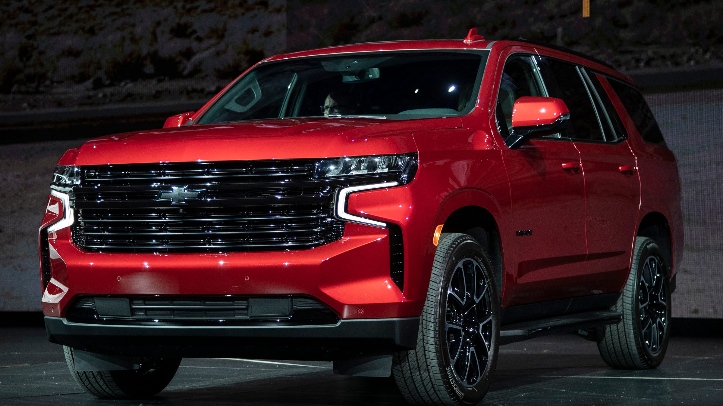 Why Suvs Are Getting Larger Longer Ford Gm Toyota Enlarge Vehicles